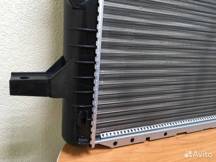 Радиатор Форд Сиерра