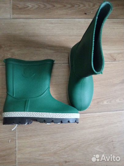 Детские резиновые сапоги