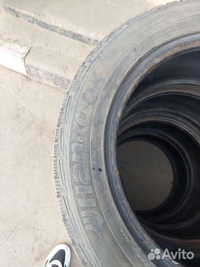 Hankook Winter I'Pike 205/55 R16