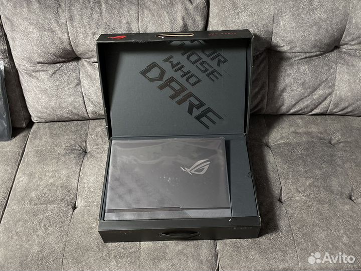 Asus ROG Strix Scar 15 RTX 3080 Ryzen 9 5900HX