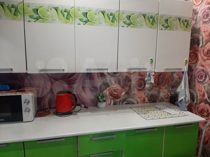 Комната 18 м² в 5-к., 4/5 эт.