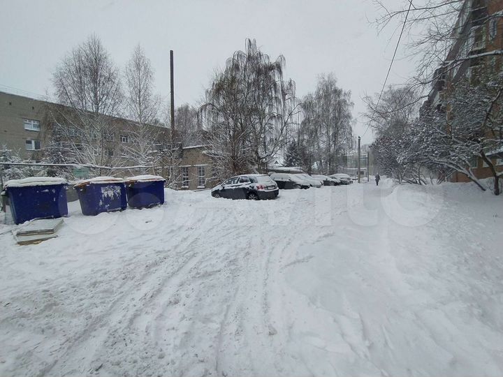 2-к. квартира, 43 м², 1/5 эт.