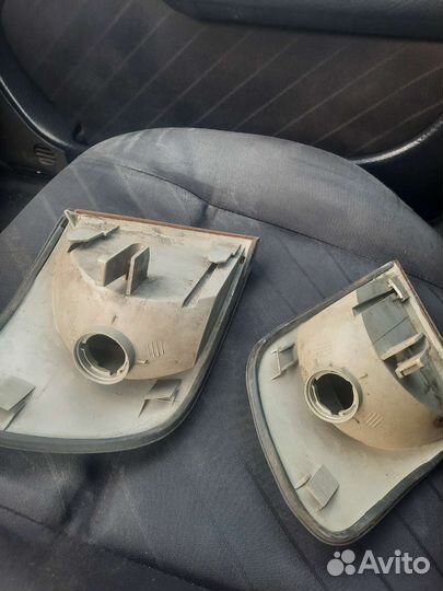 Поворитники Ауди 100с4