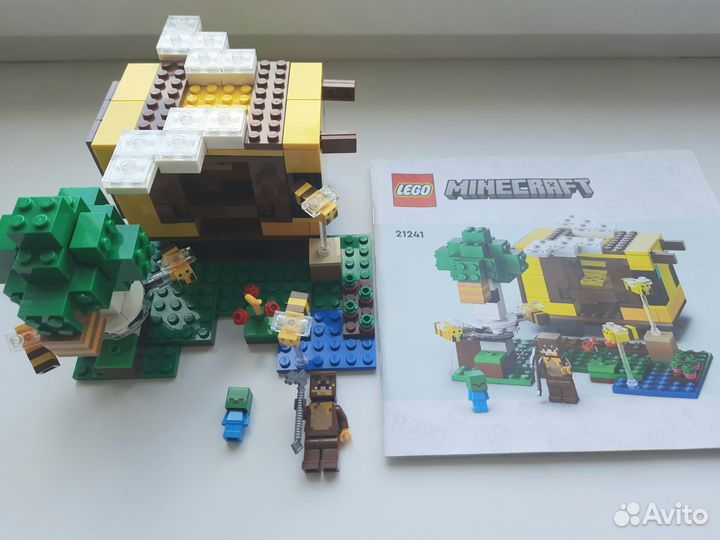 Lego Minecraft 21241 и 21158 оригинал