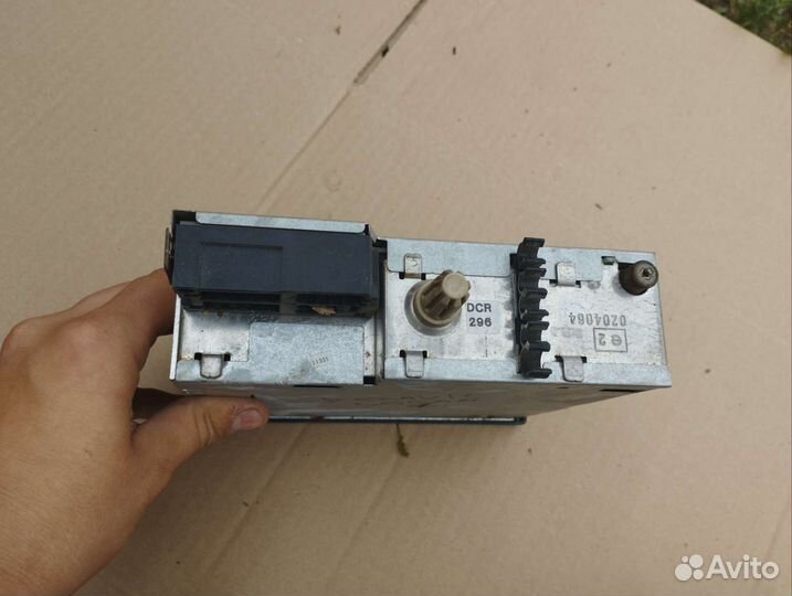 Штатная магнитола Renault Logan 1