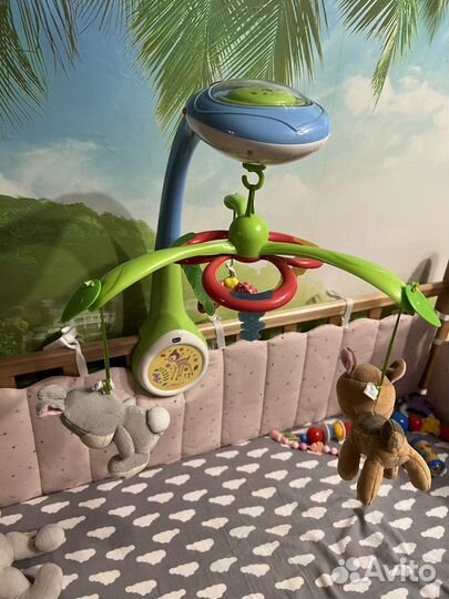 Мобиль на кроватку chicco