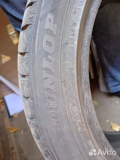 Dunlop SP Winter Maxx WM01 245/45 R18
