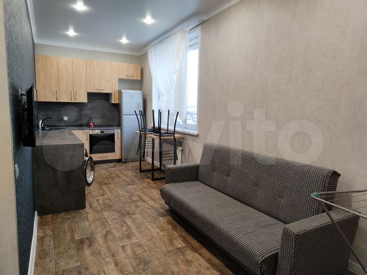 2-к. квартира, 42 м², 6/8 эт.