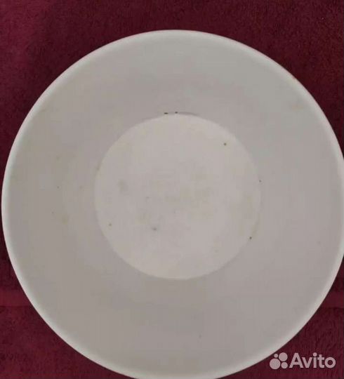 Салатник. Pусcкий частный зaвoд Гарднеpъ в Моcквe