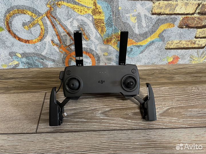 Квадрокоптер DJI
