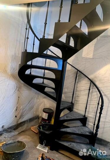 Металлические каркасы для лестниц