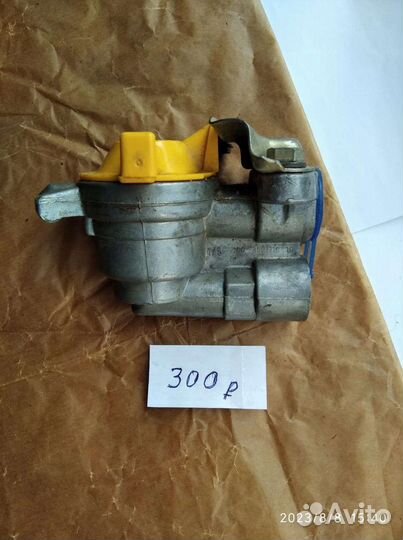 Пневматический цилиндр тормозной