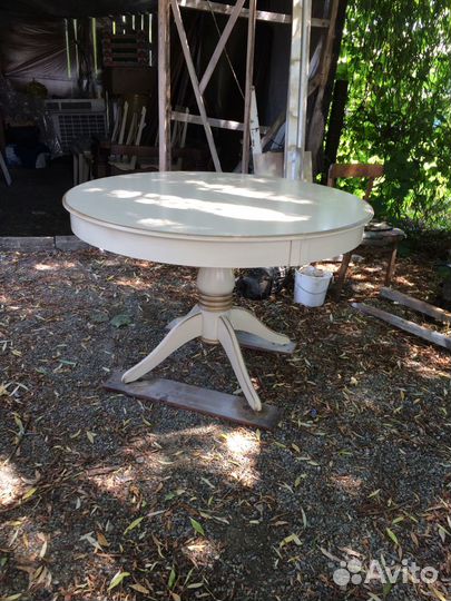 Круглый стол