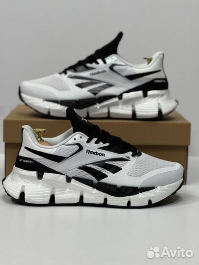 Кроссовки Reebok floatzig белые 1
