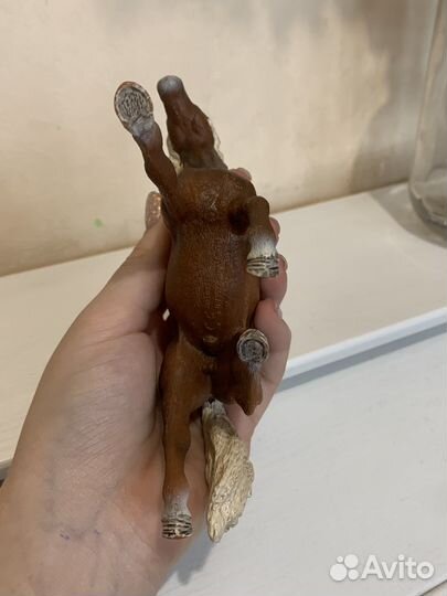 Фигурка жеребца Schleich