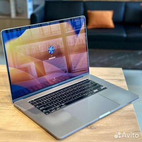 Apple MacBook Pro 16