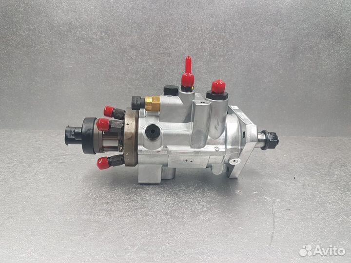 Топливный насос высокого давления RE568071