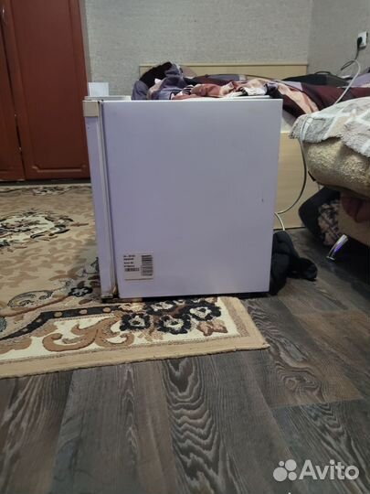 Холодильник маленький