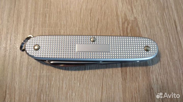 Нож перочинный Victorinox Pioneer Alox 0.8201.26
