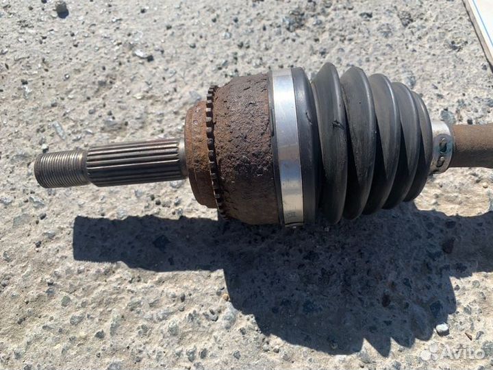 Привод правый Mitsubishi Lancer 9 седан 1 2007