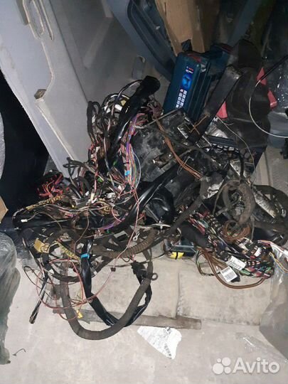 Проводка на мерседес 639