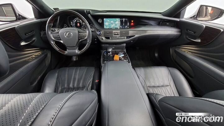 Lexus LS 3.5 AT, 2018, 45 410 км