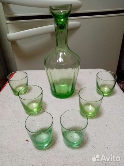 Графины. штофы. зеленое стекло СССР