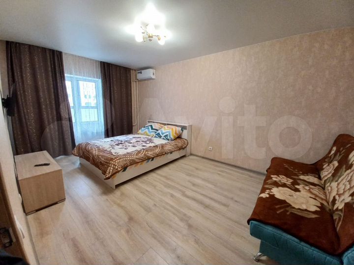 2-к. квартира, 63 м², 7/18 эт.