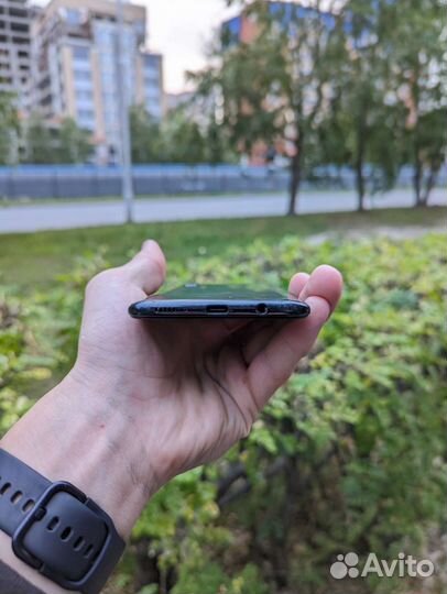 Телефон Samsung galaxy a50