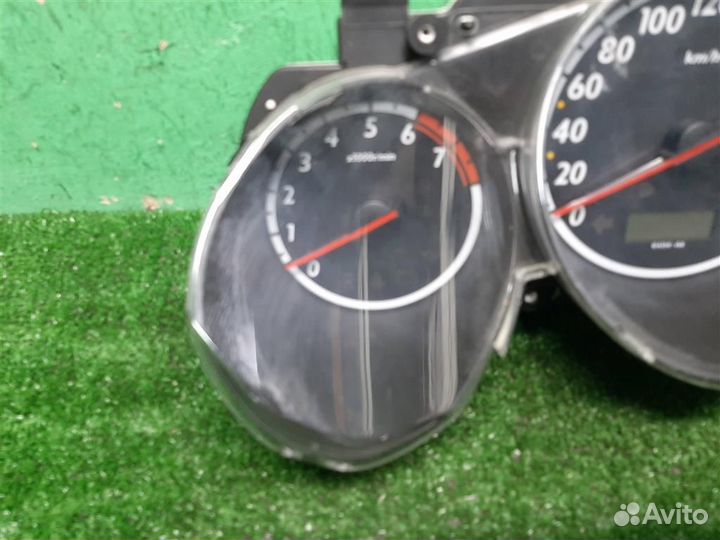 Приборная панель Honda Jazz 2004