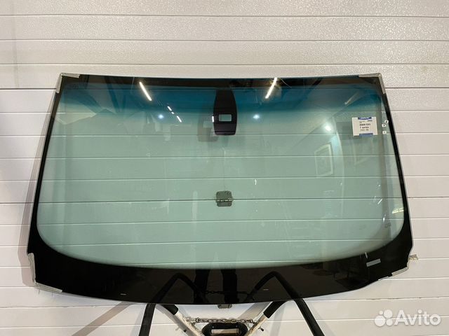 Стекло лобовое Бмв е63