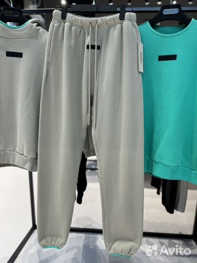 Джоггеры Fear of God Essentials