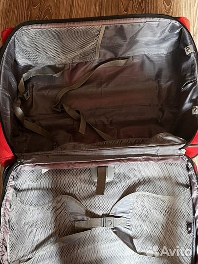 Чемодан Delsey xl красный