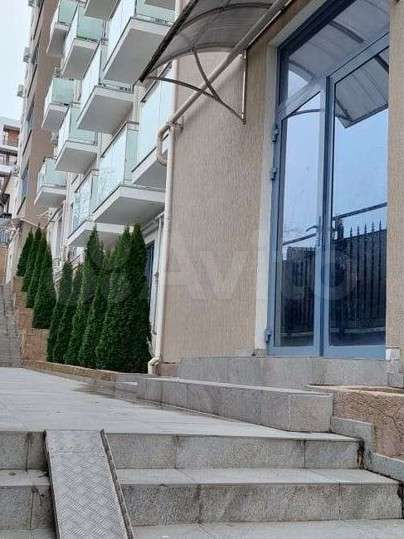 2-к. квартира, 40 м², 1/9 эт.