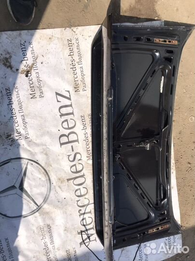Крышка багажника со спойлером mercedes 190 w201