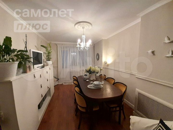 3-к. квартира, 87,5 м², 4/9 эт.