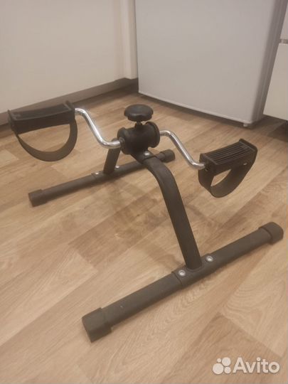 Тренажер для ног