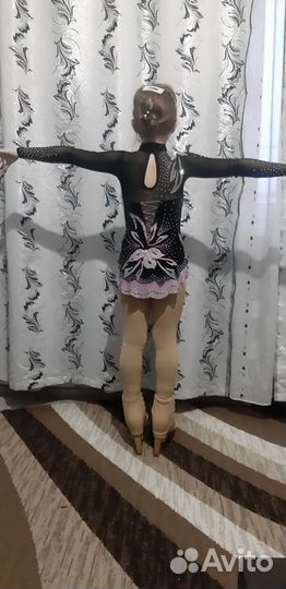 Продам платья для фигурного катания