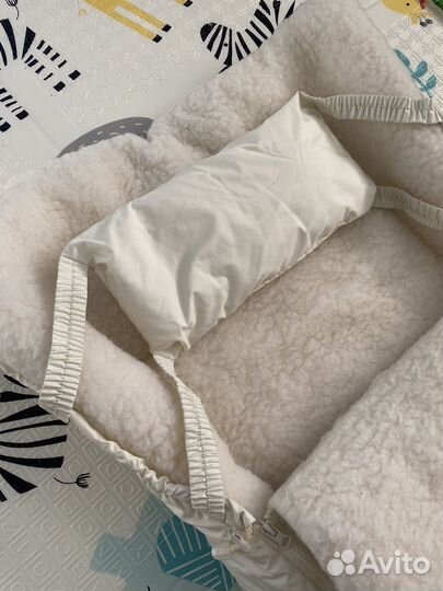 Зимний конверт в коляску (на выписку ) на овчине