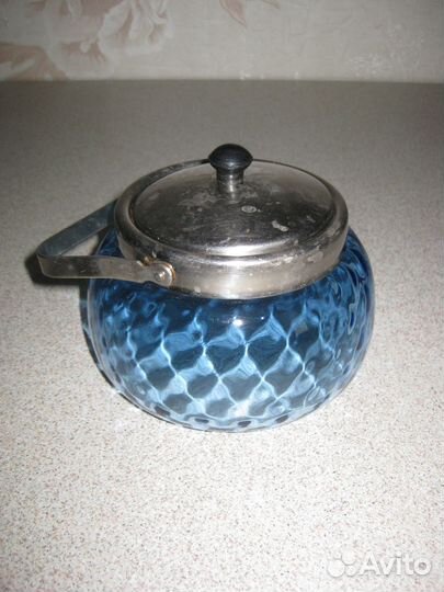 Сахарница СССР. Голубое рифленое стекло