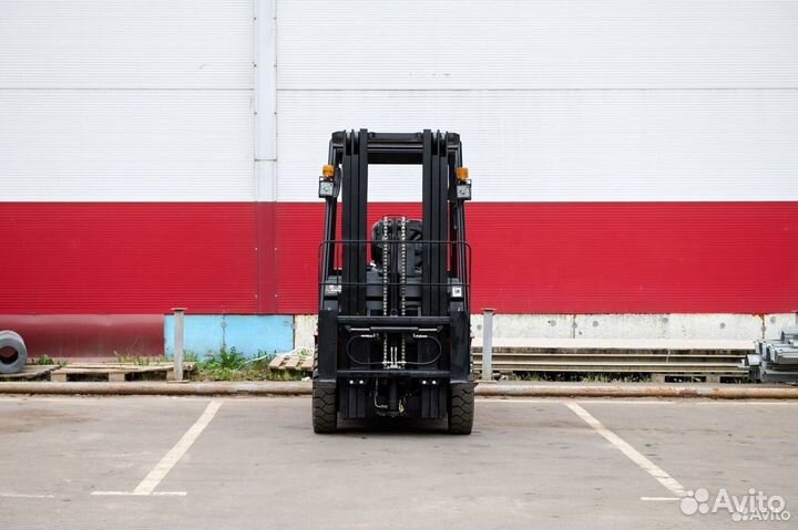 Вилочный погрузчик Royal Forklift C25, 2024