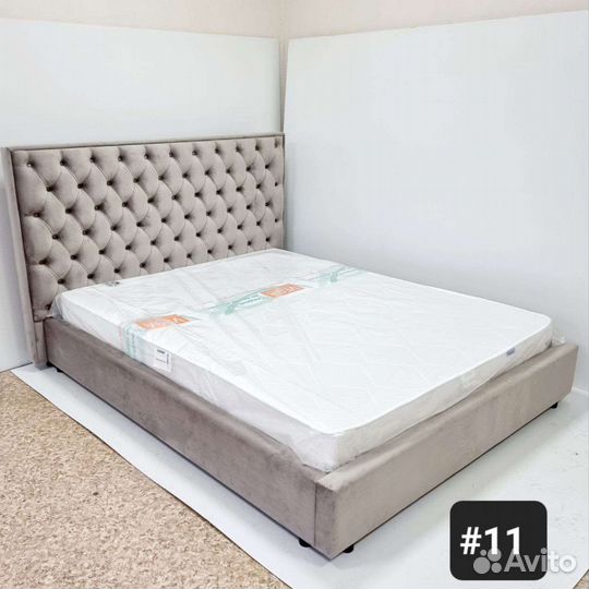Кровать