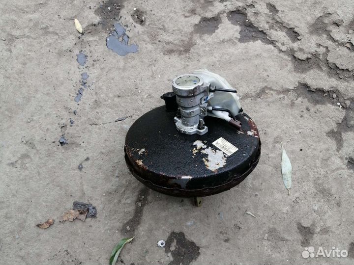 Вакуумный усилитель тормозов citroen С4