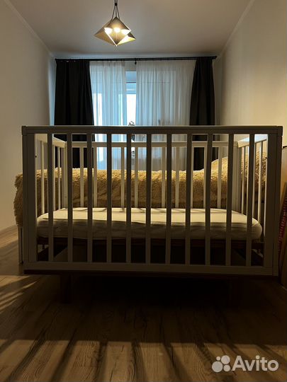 Детская кроватка