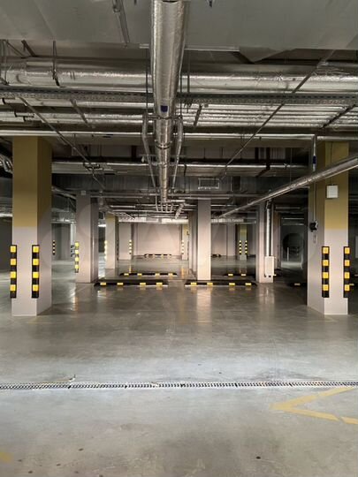 Машиноместо, 16 м²