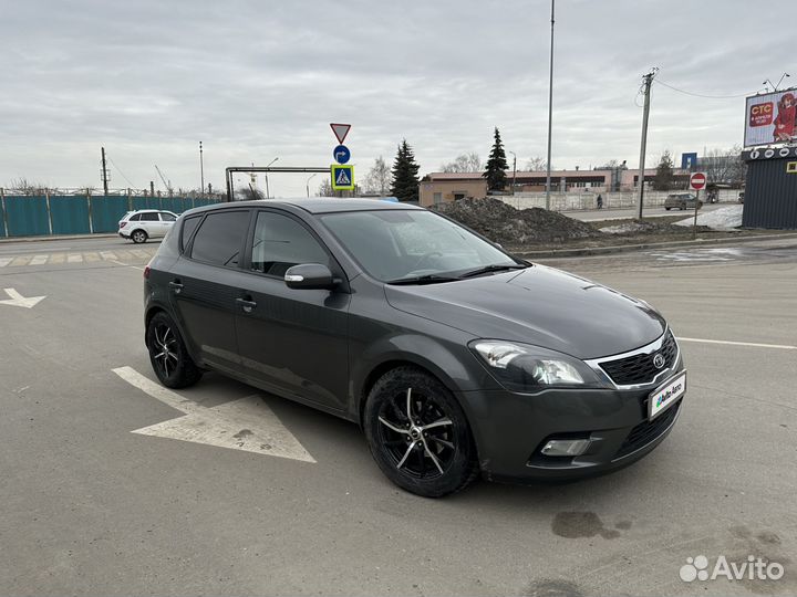 Kia Ceed 1.6 AT, 2011, 175 000 км