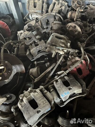 Суппорта передние Солярис киа рио 11-16г