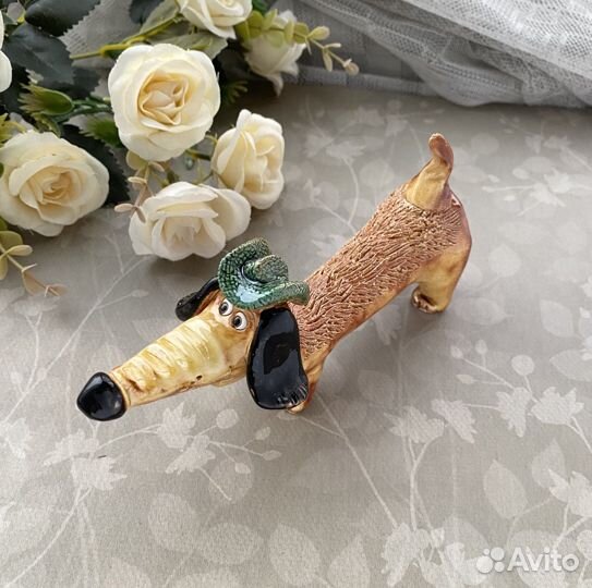 Керамическая фигурка Такса в ковбойской шляпе