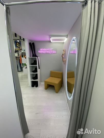 Продаю готовый бизнес шоурум одежды