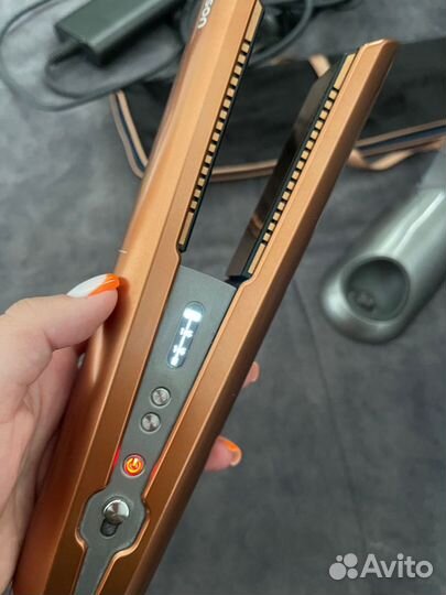 Выпрямитель для волос Dyson Corrale HS03